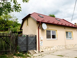 Hétvégi ház STRAWBERRY COTTAGE - Štúrovo - Chľaba  | 123ubytovanie.sk